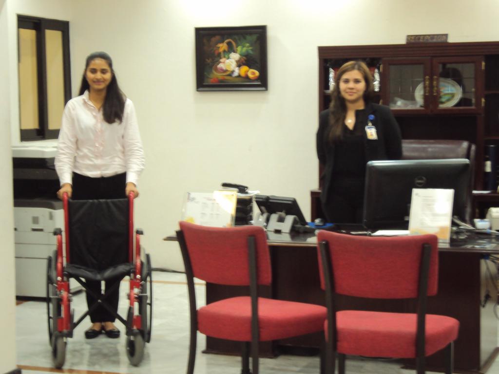 Trueba Hotel