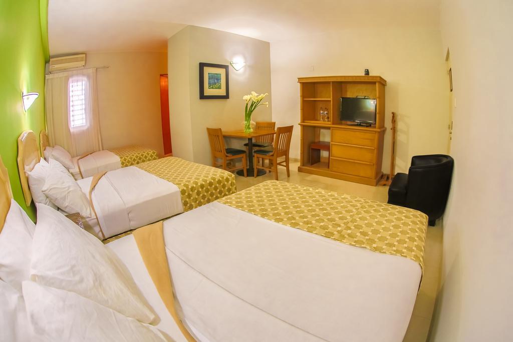 Boulevard Del Mar Hotel