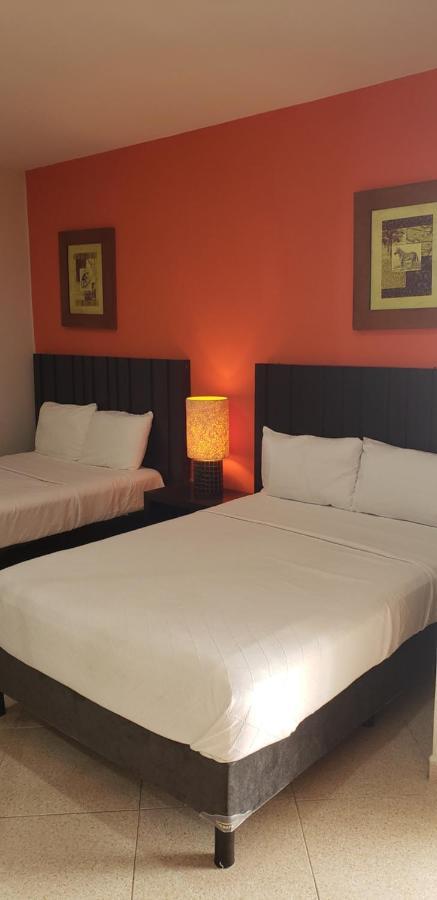 Carasol Y Privadas Hotel