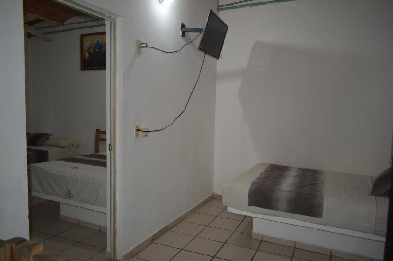 Hotel Tropical