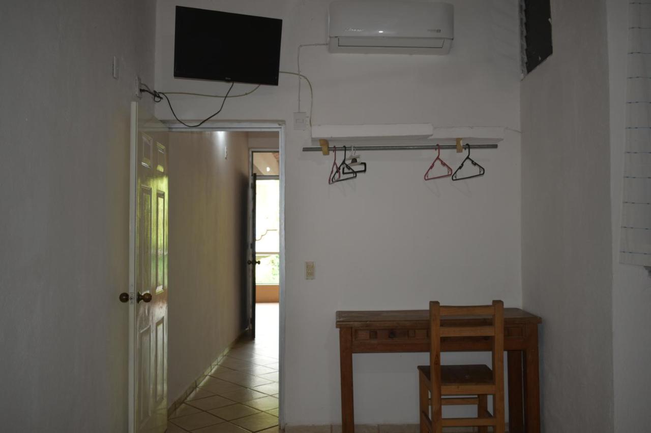 Hotel Tropical