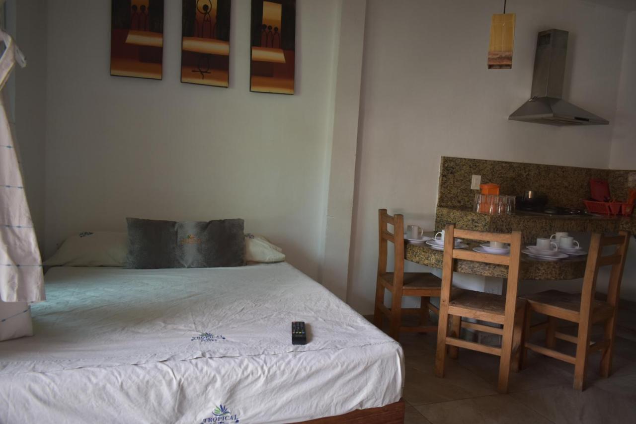 Hotel Tropical Los Ayala