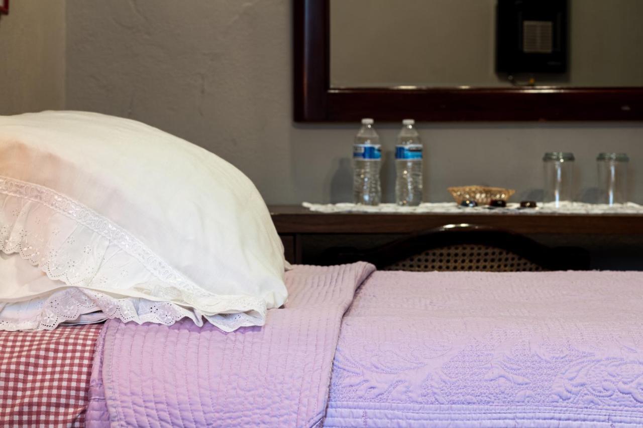 Casa Maricela Bed & Breakfast 3*