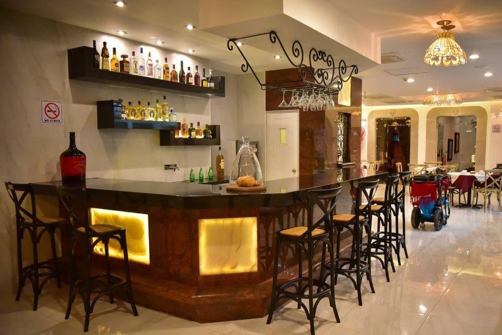 Hotel De Maria Boutique & 5*