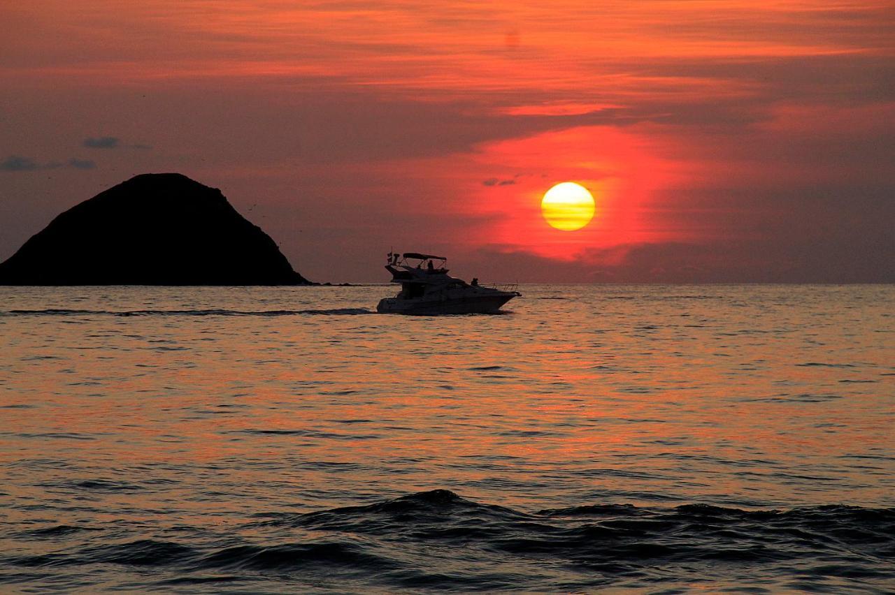 Resort Fontan Ixtapa 4*