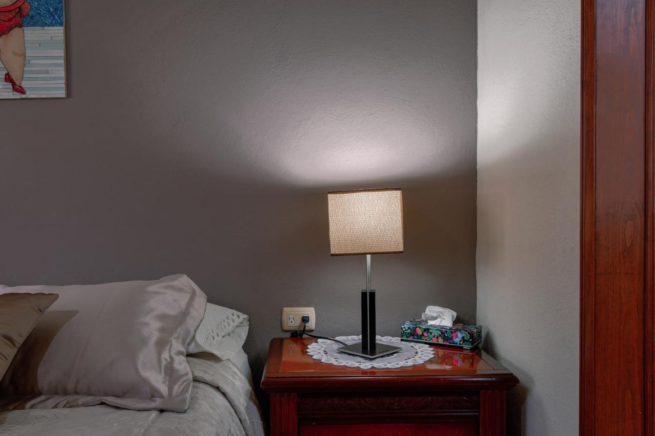 Bed & Breakfast Casa Maricela 3*