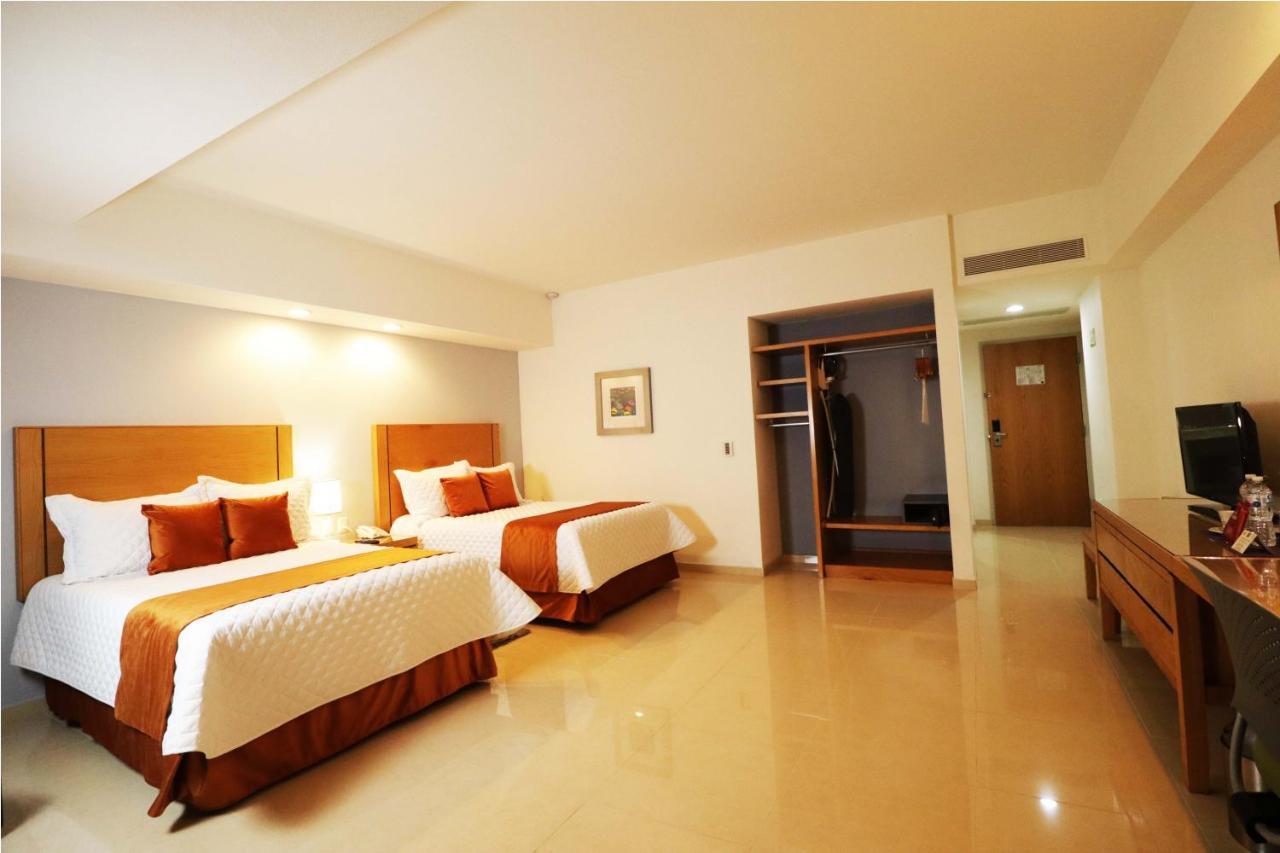 Hb Hotel