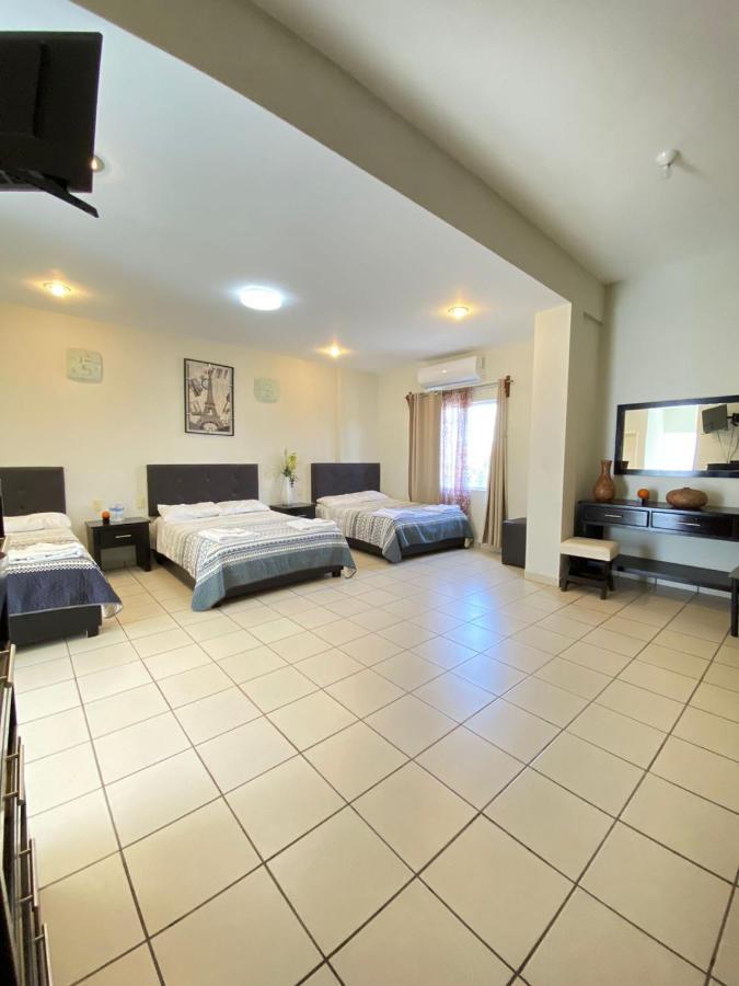 Hotel La 4*