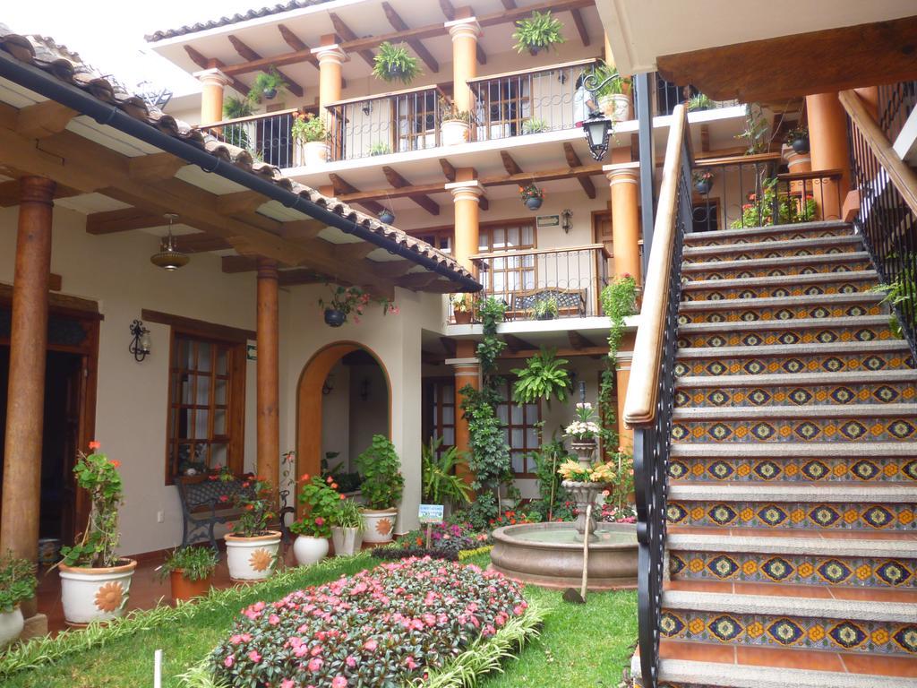 Hotel La Casa De Mama 3*