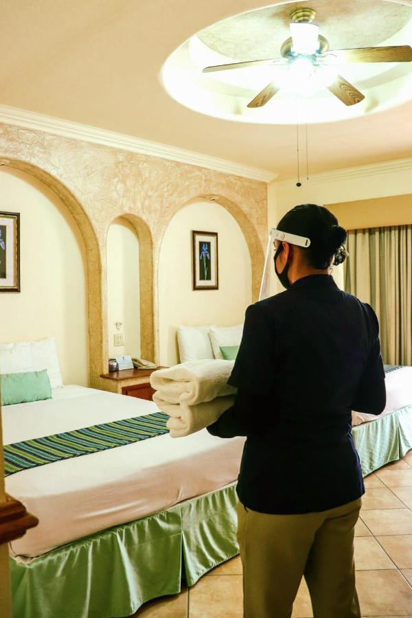 Western Laos Mar & Hotel Puerto Penasco