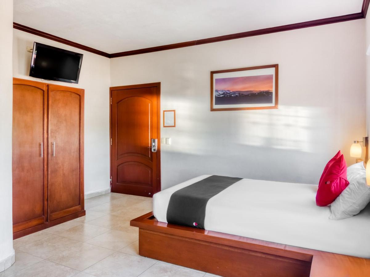 Monte Salerno & Hotel Montemorelos
