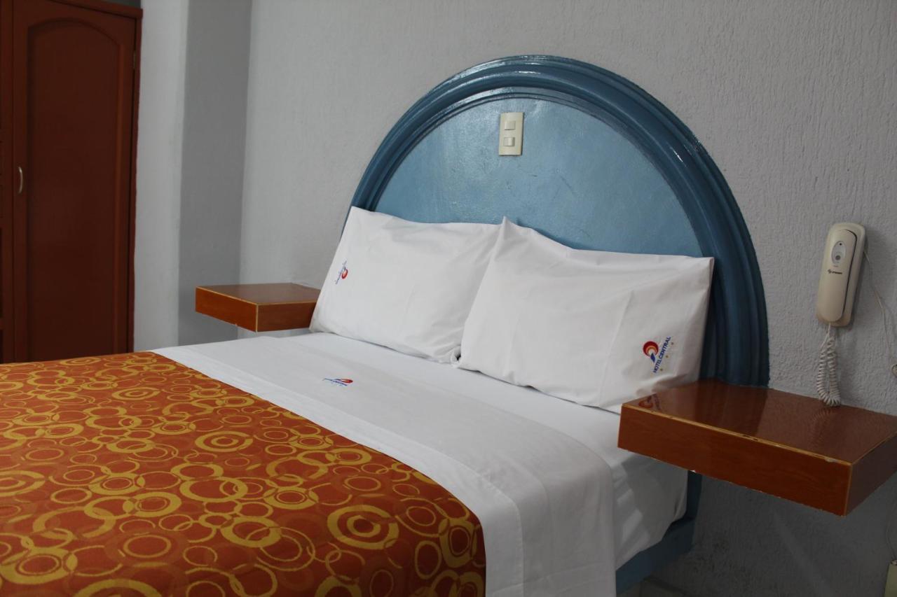 Hotel Central Hotel 3*