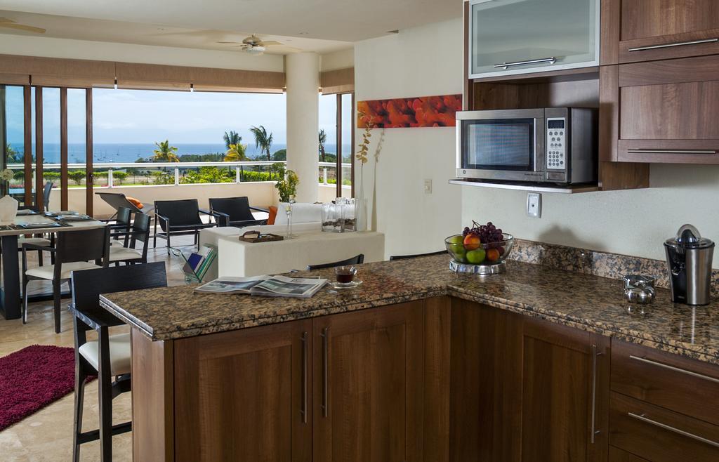Resort B Nayar Family Luxury & Residences