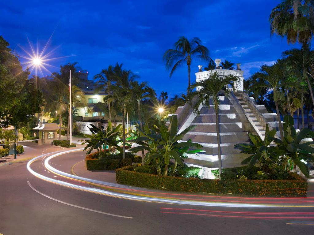 Resort Paradise Village 5*