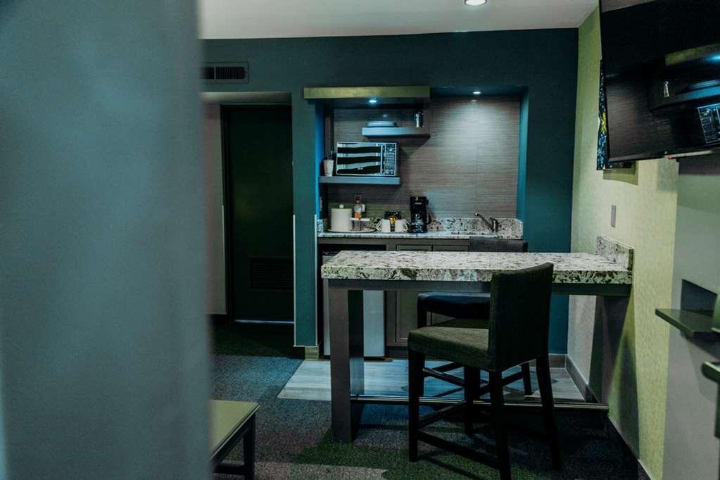 Araiza Hotel 5*