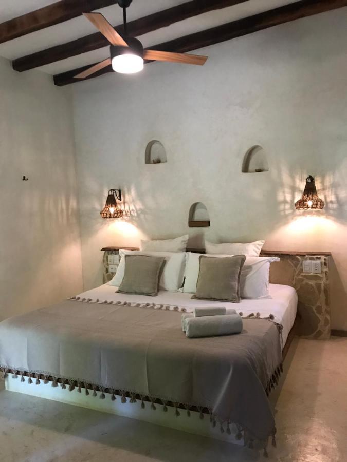 Verdeamar Eco Jungle Retreat Bed & Breakfast Chemuyil