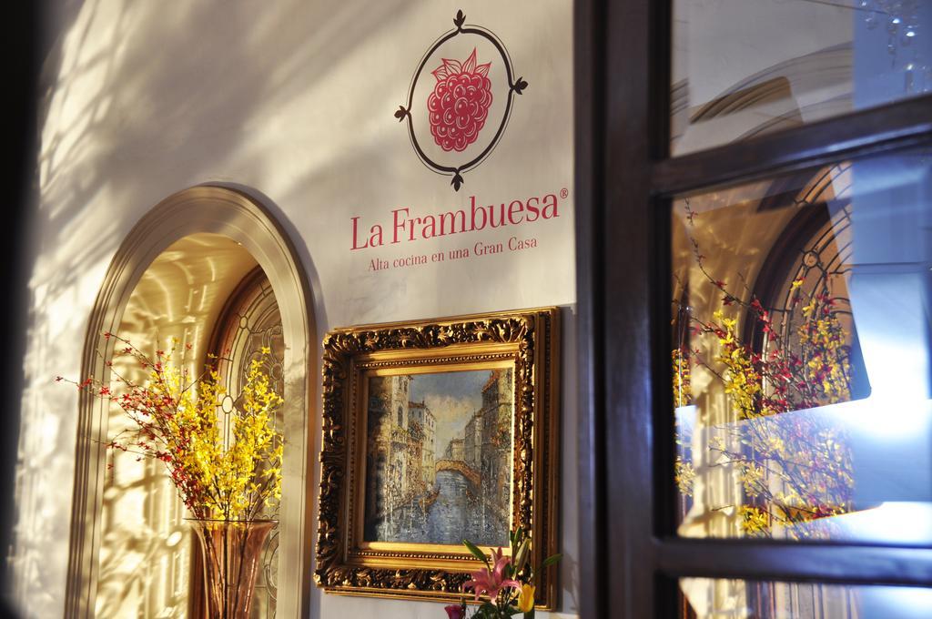 Gran Casa Galeria & Hotel Sayula