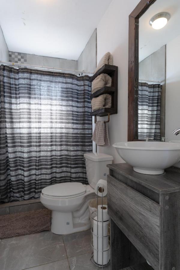 Collins Village Boutique Hotel