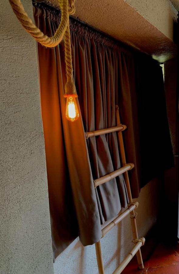 Cruxes Sam Paz Hotel