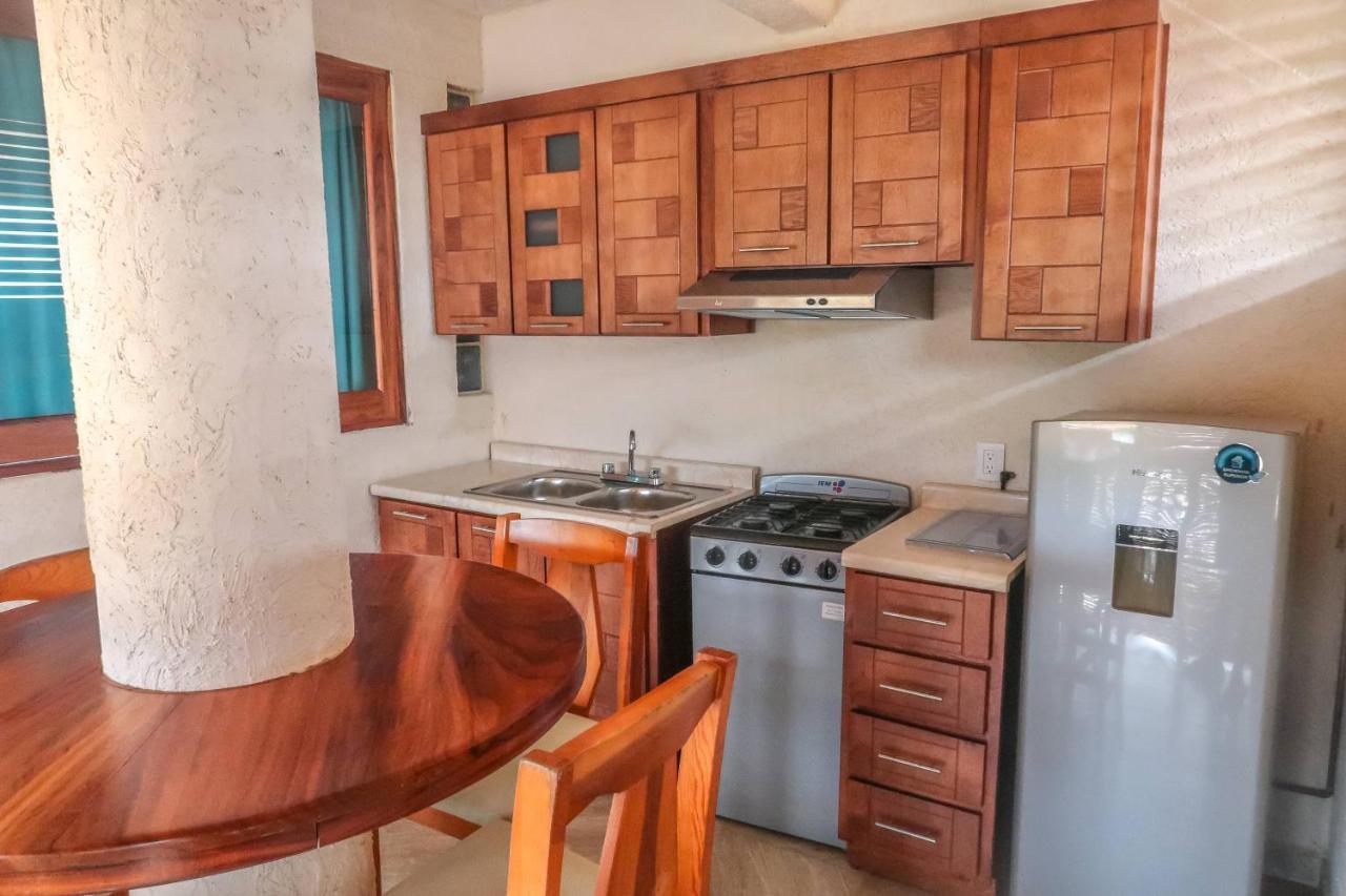 Punta Blanca 4* Zihuatanejo
