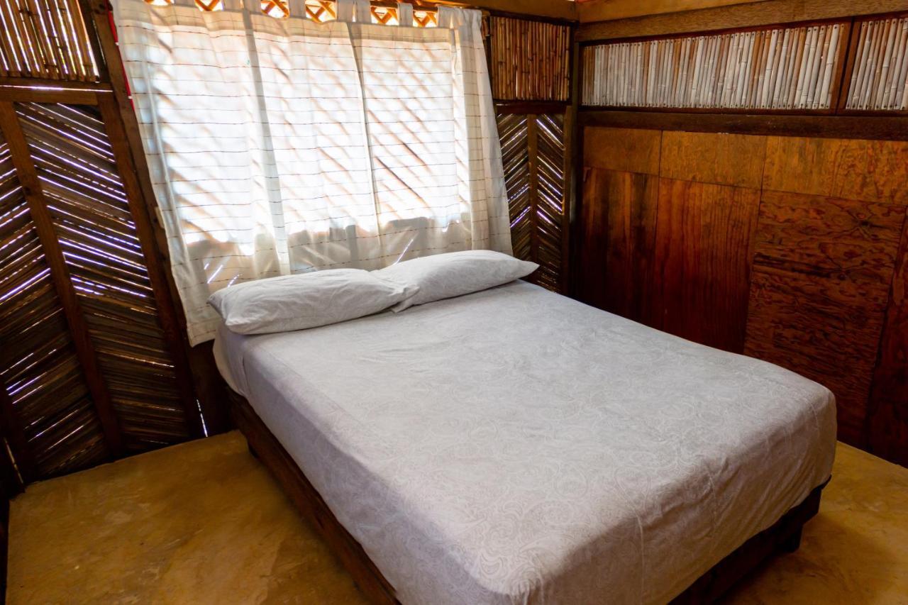 Casa Mexica * Zihuatanejo