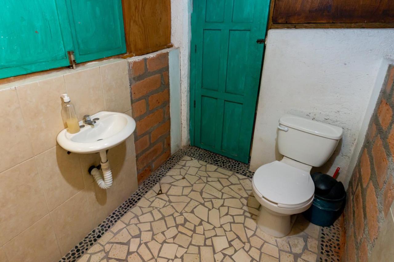 Casa Mexica * Zihuatanejo