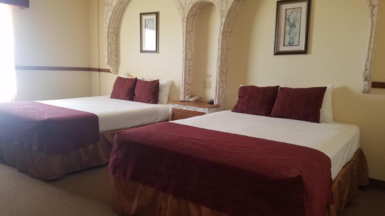 Hotel Western Laos Mar & 3*