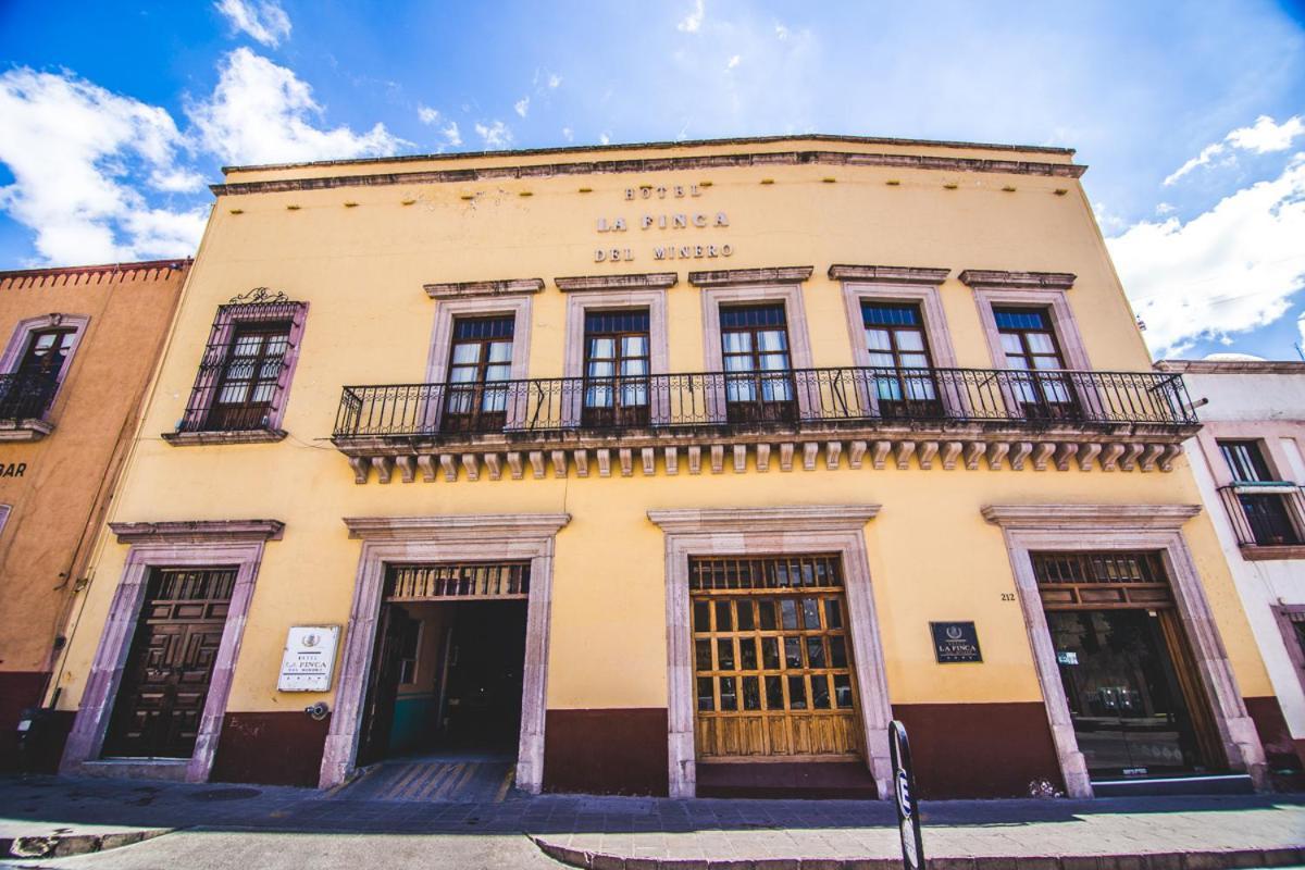 La Del Minero 4*