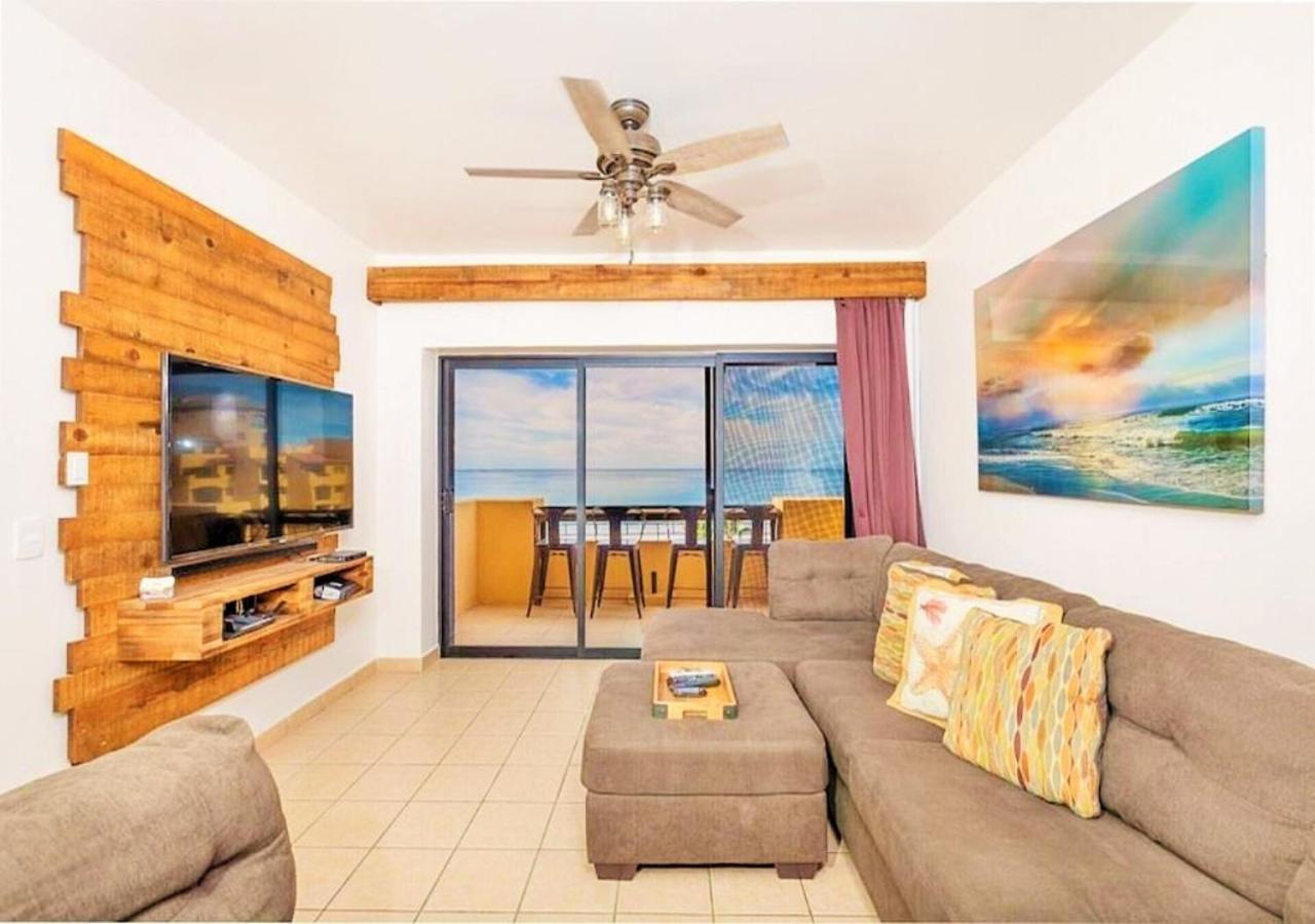 Right On The Beach! - 2 Bedroom Penthouse Beachfront Apartment *