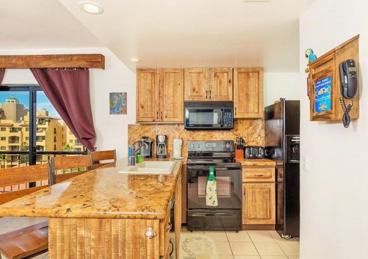Right On The Beach! - 2 Bedroom Penthouse Beachfront *