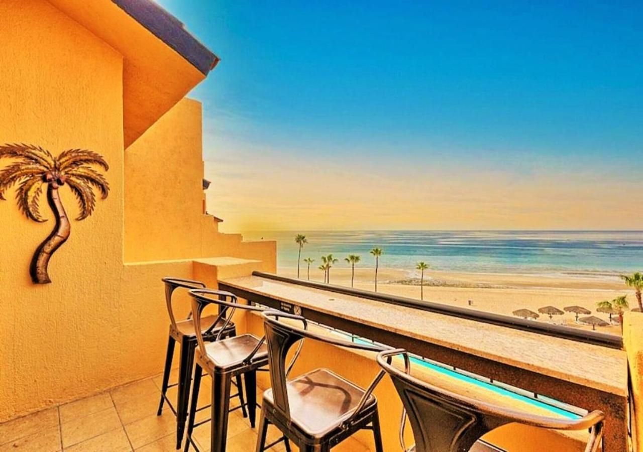 Right On The Beach! - 2 Bedroom Penthouse Beachfront *