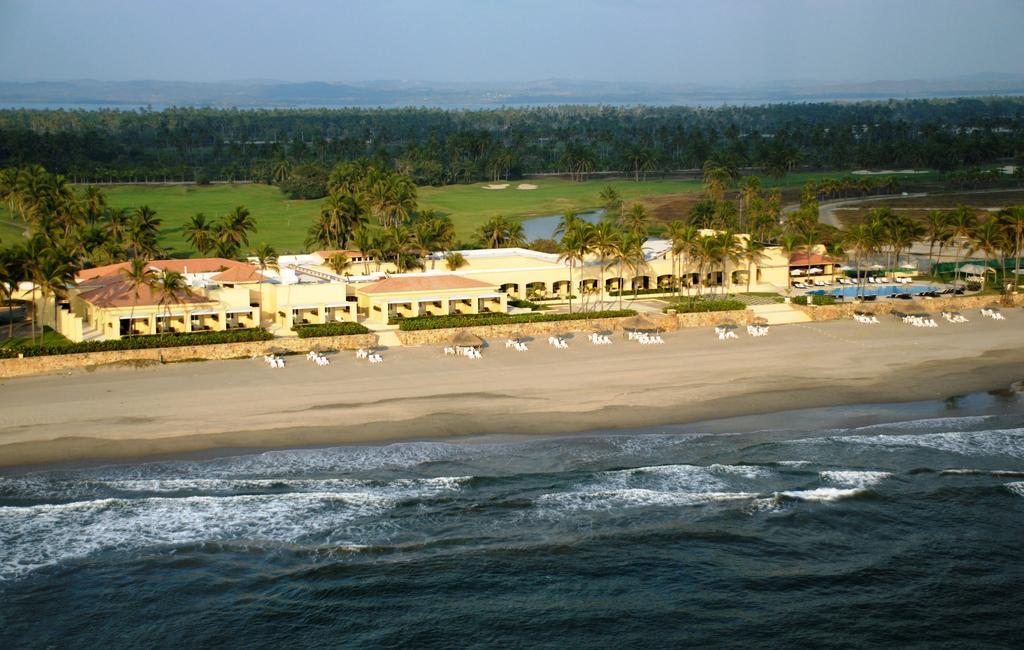 Tres Vidas Acapulco Hotel
