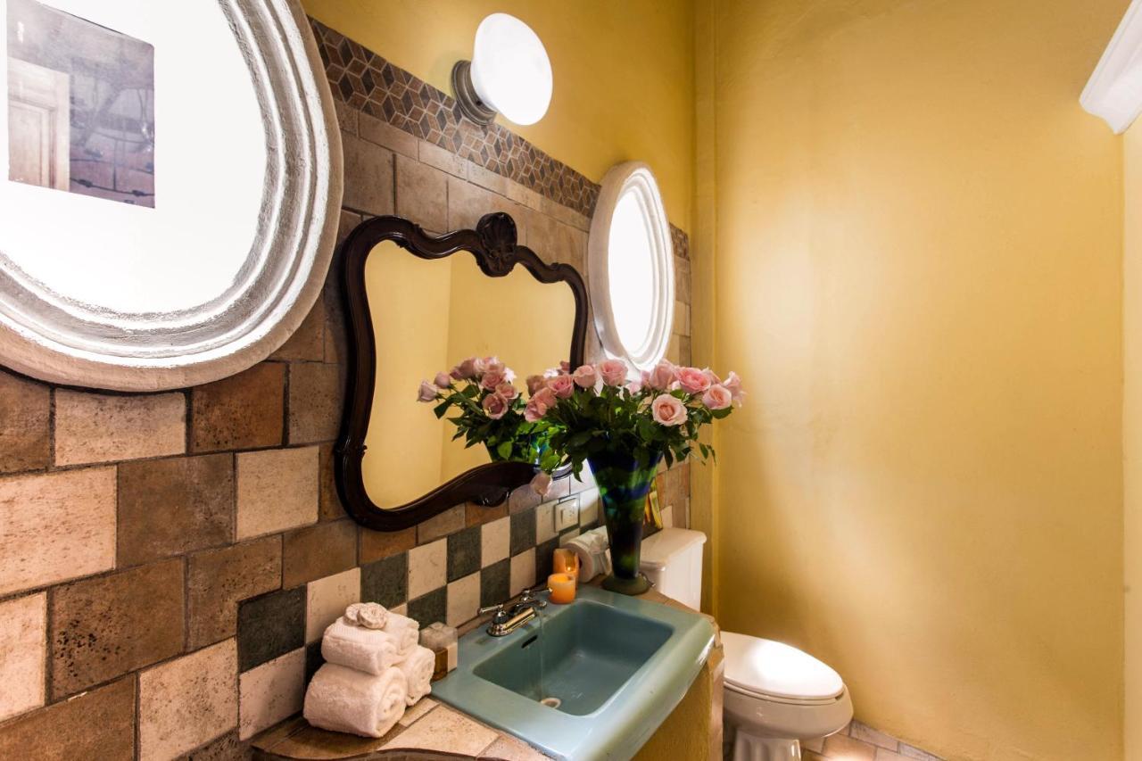 Garlands Del Rio Riverside Boutique Hotel