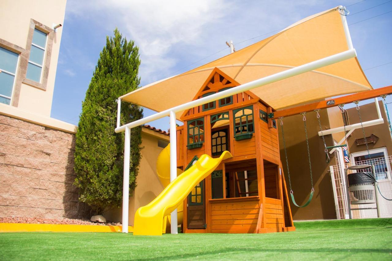 Copper Canyon Boutique 4* Chihuahua