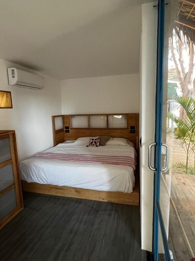 Hotel H20 Container San Agustinillo