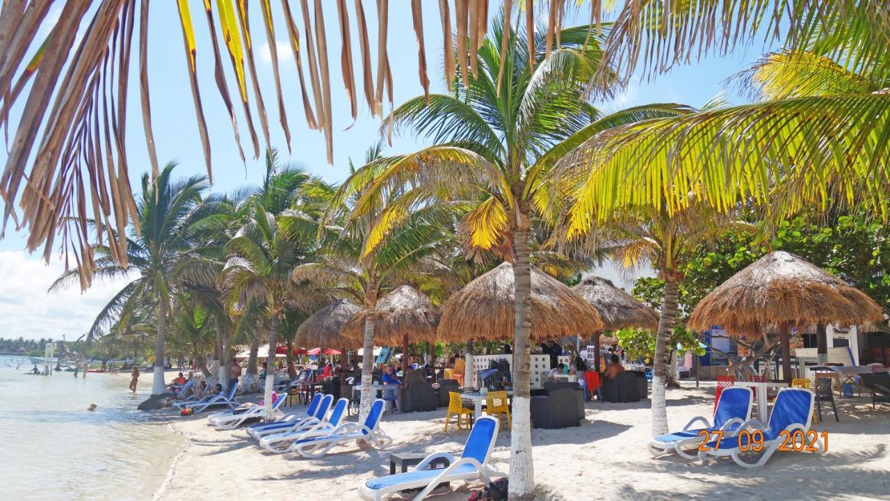 El Fuerte Beach Apartments