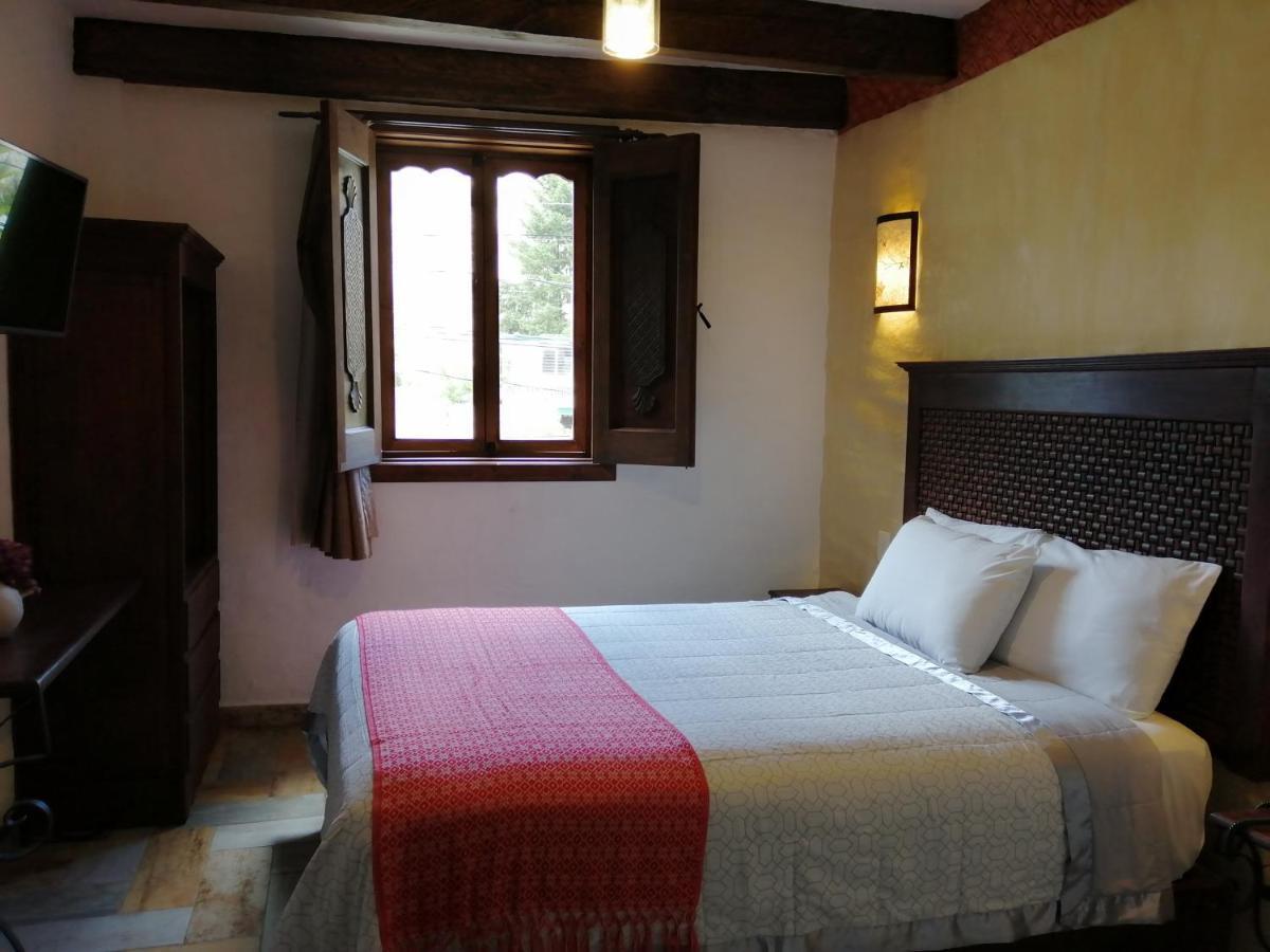 Na'lum Hotel