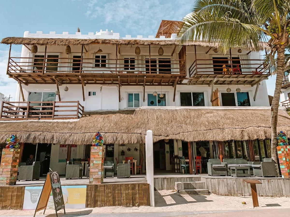 Hotel El Fuerte Beach Apartments