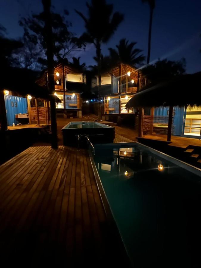 H20 Container Hotel