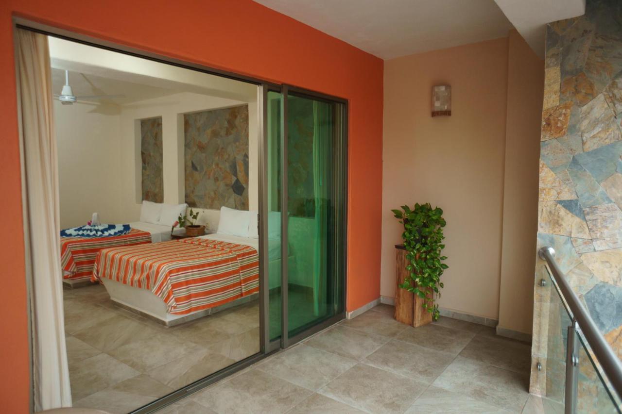 Auroza Hotel