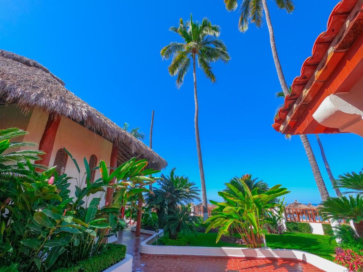 Tropicana Hotel 3*