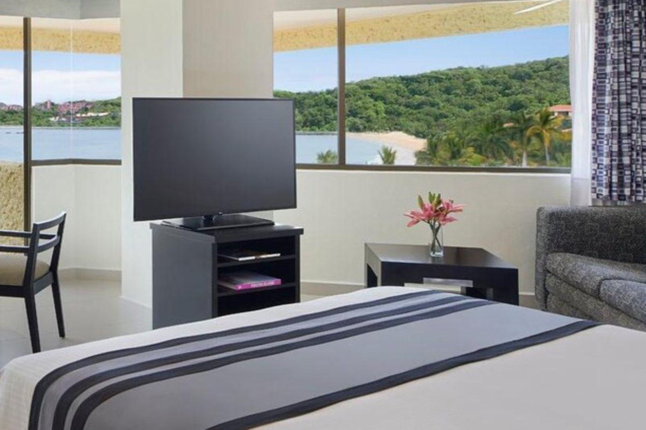 Resort Dreams Huatulco & 5*