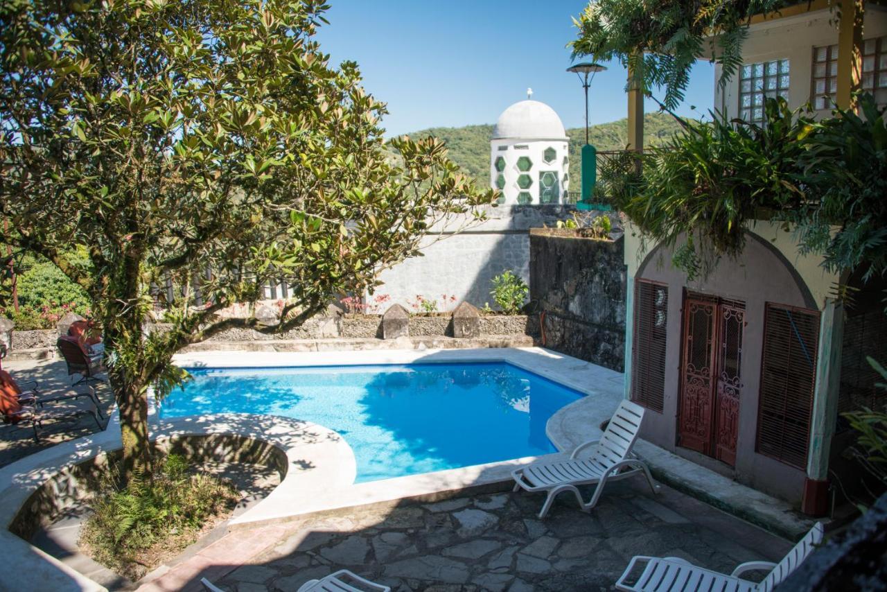 El Castillo Hotel