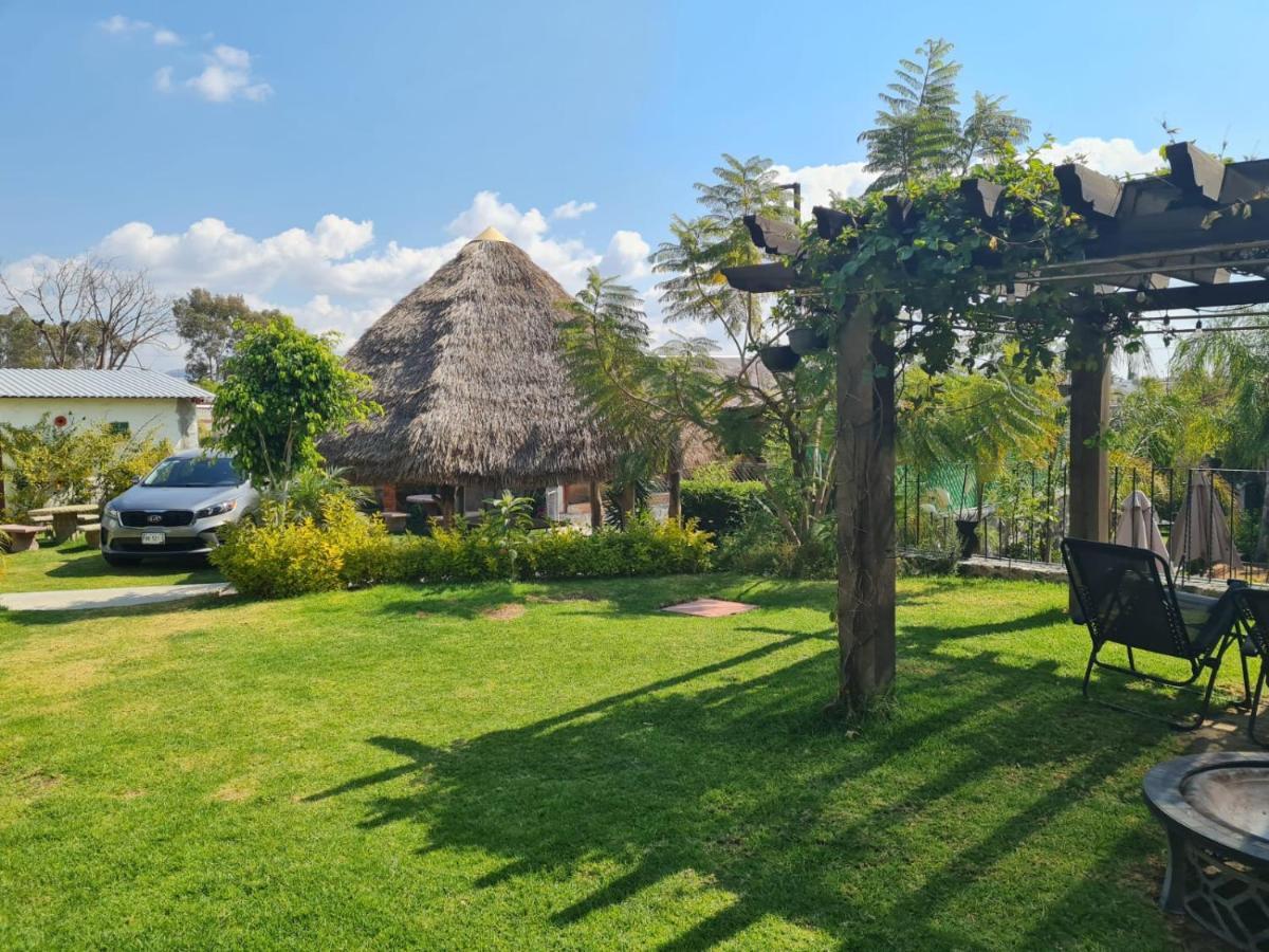 Mariposas Hotel