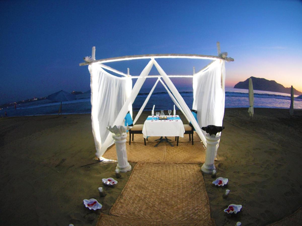 Hotel Mar Celeste Manzanillo