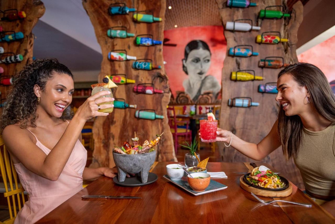 Wyndham Alltra Adults Only Playa del Carmen