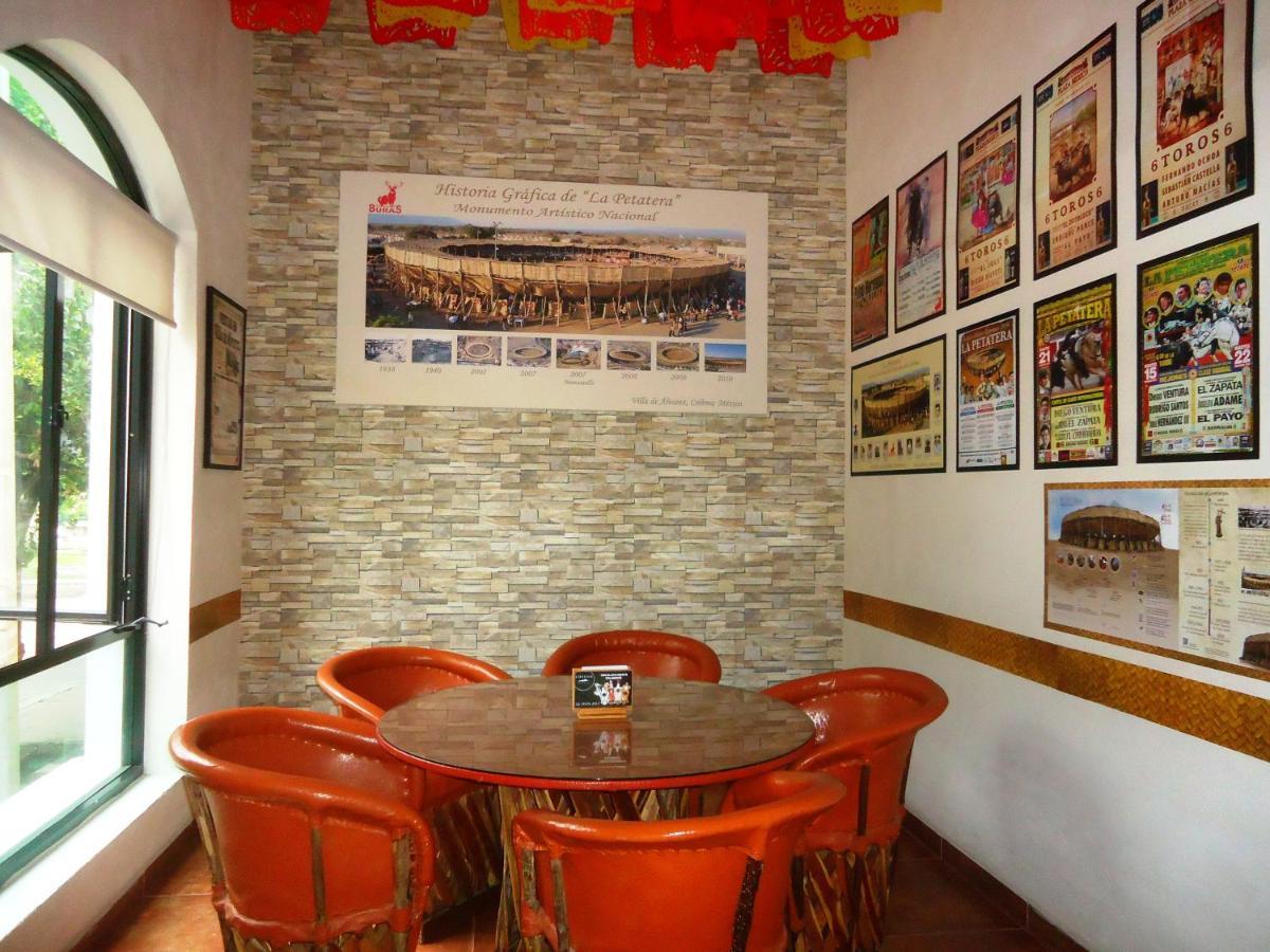 Hotel Concierge Plaza La