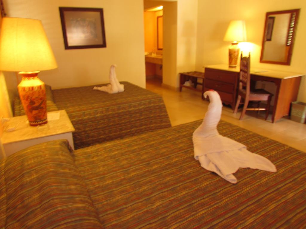 Hotel Ecovillage Chicanna