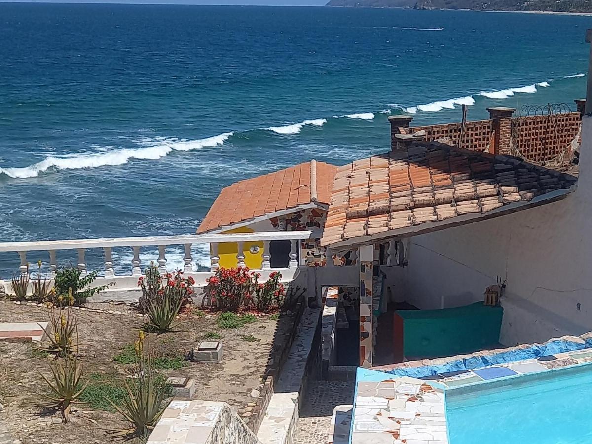 Bed & Breakfast Chula House- *