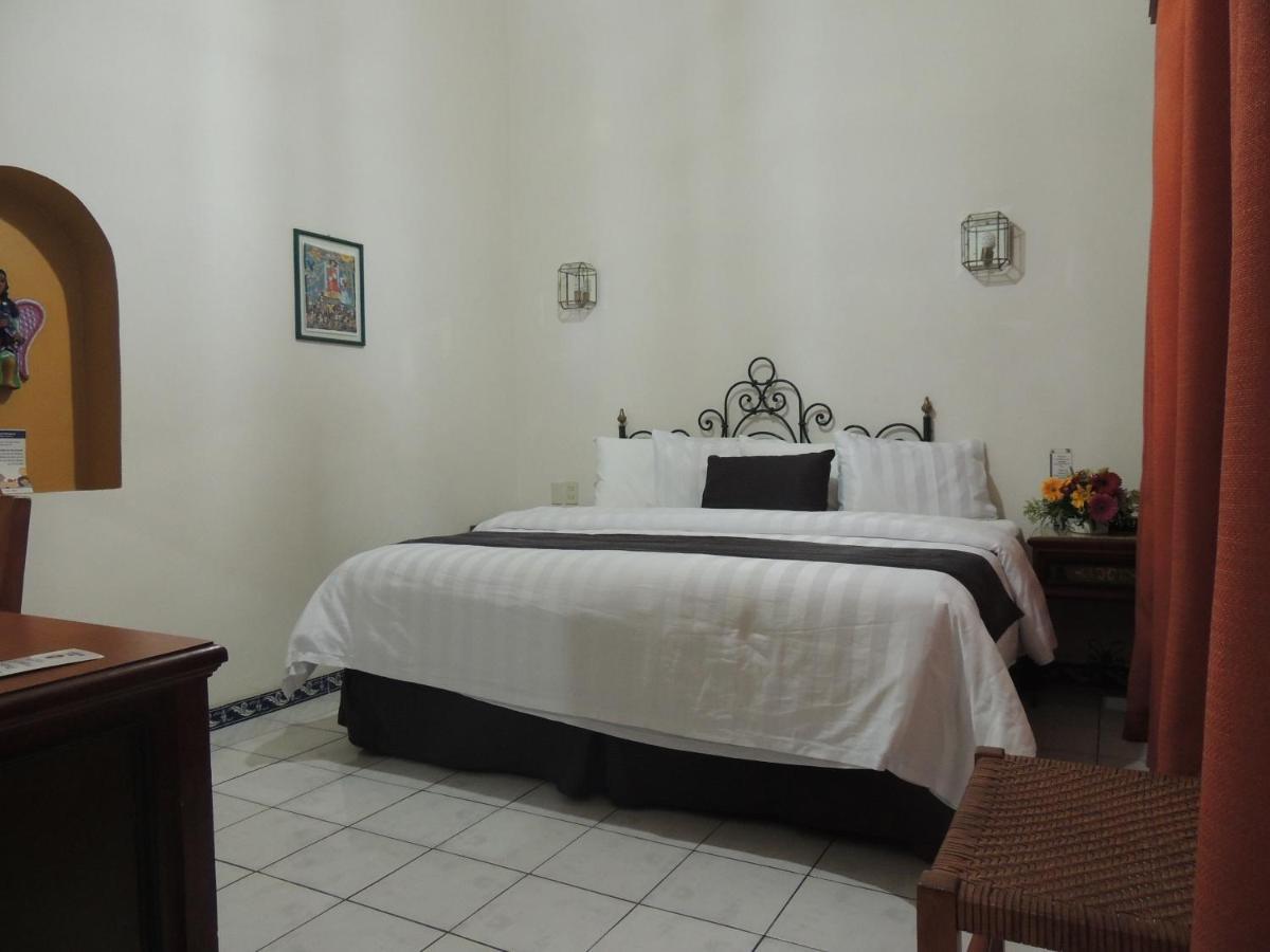 Hotel Concierge Plaza 4*